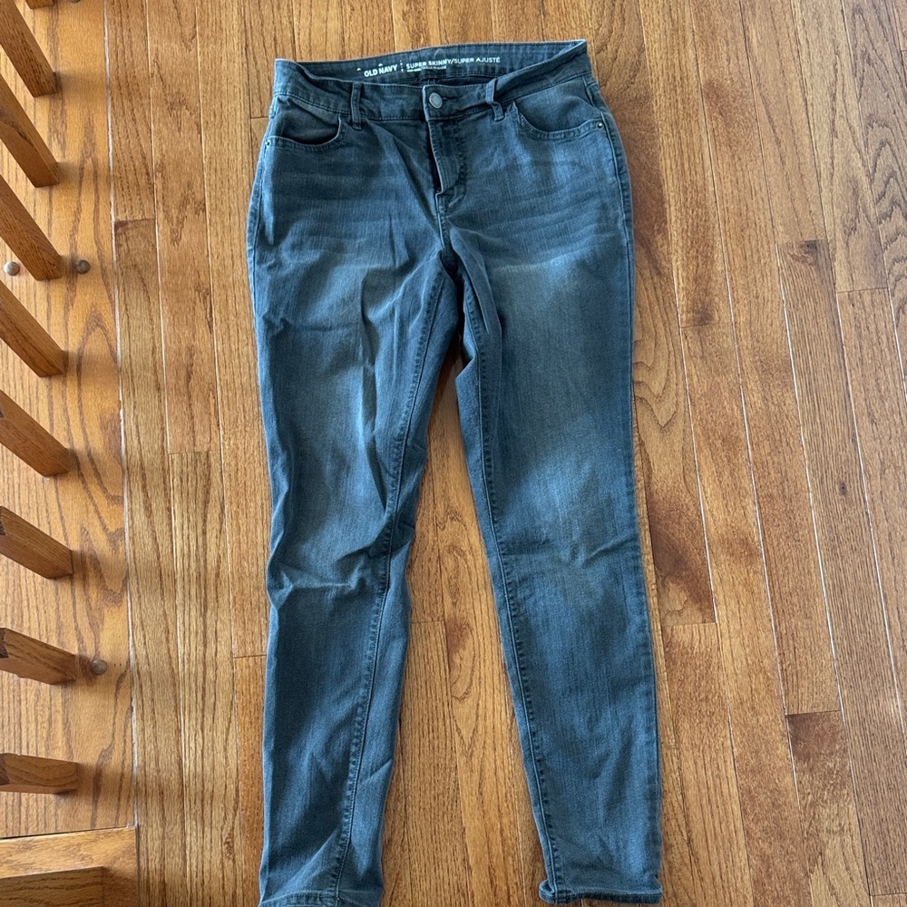 Old Navy Women's Dark Gray Skinny Jeans